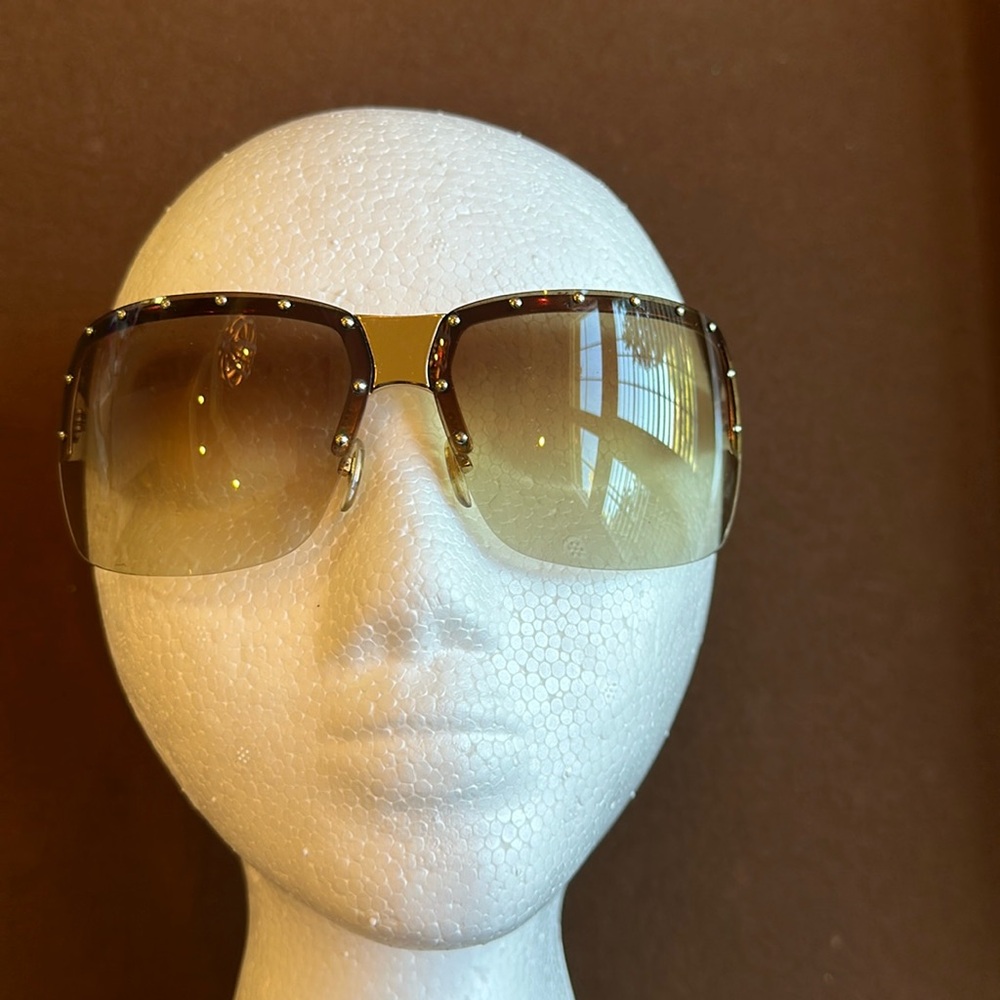 Gucci studded frameless aviator sunglasses like new